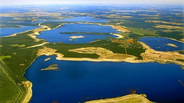 Grosszuegige Ferienwohnung Am Waldesrand Im Seenland Lauta ภายนอก รูปภาพ